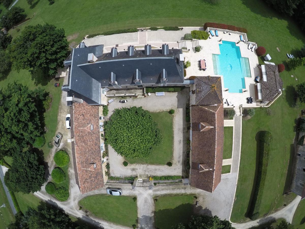 Domaine De La Rocque Bed and Breakfast Liorac-sur-Louyre Exteriör bild