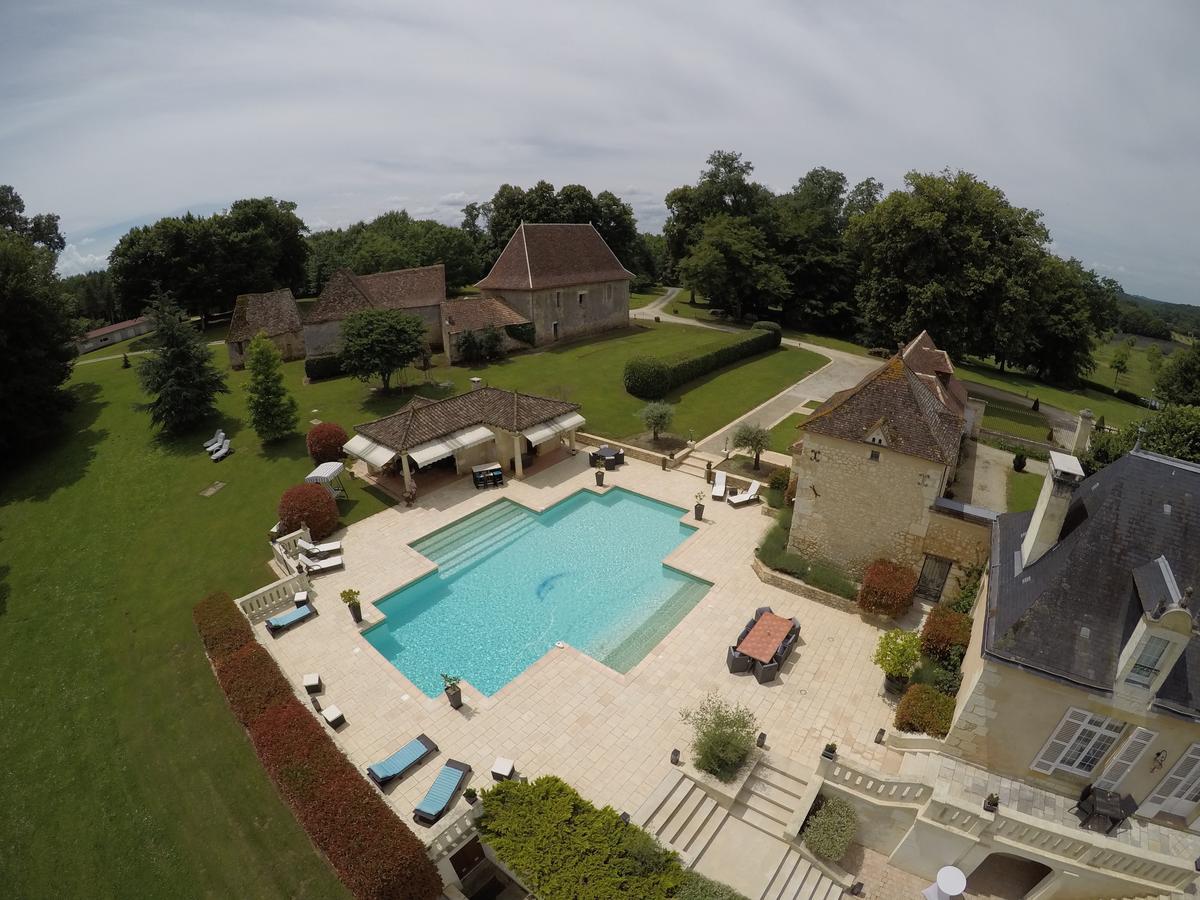 Domaine De La Rocque Bed and Breakfast Liorac-sur-Louyre Exteriör bild