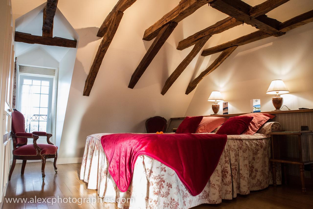 Domaine De La Rocque Bed and Breakfast Liorac-sur-Louyre Exteriör bild
