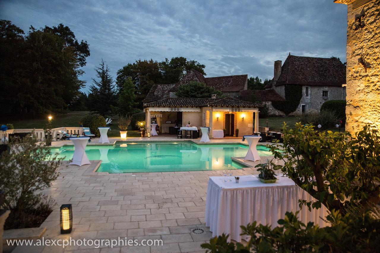 Domaine De La Rocque Bed and Breakfast Liorac-sur-Louyre Exteriör bild